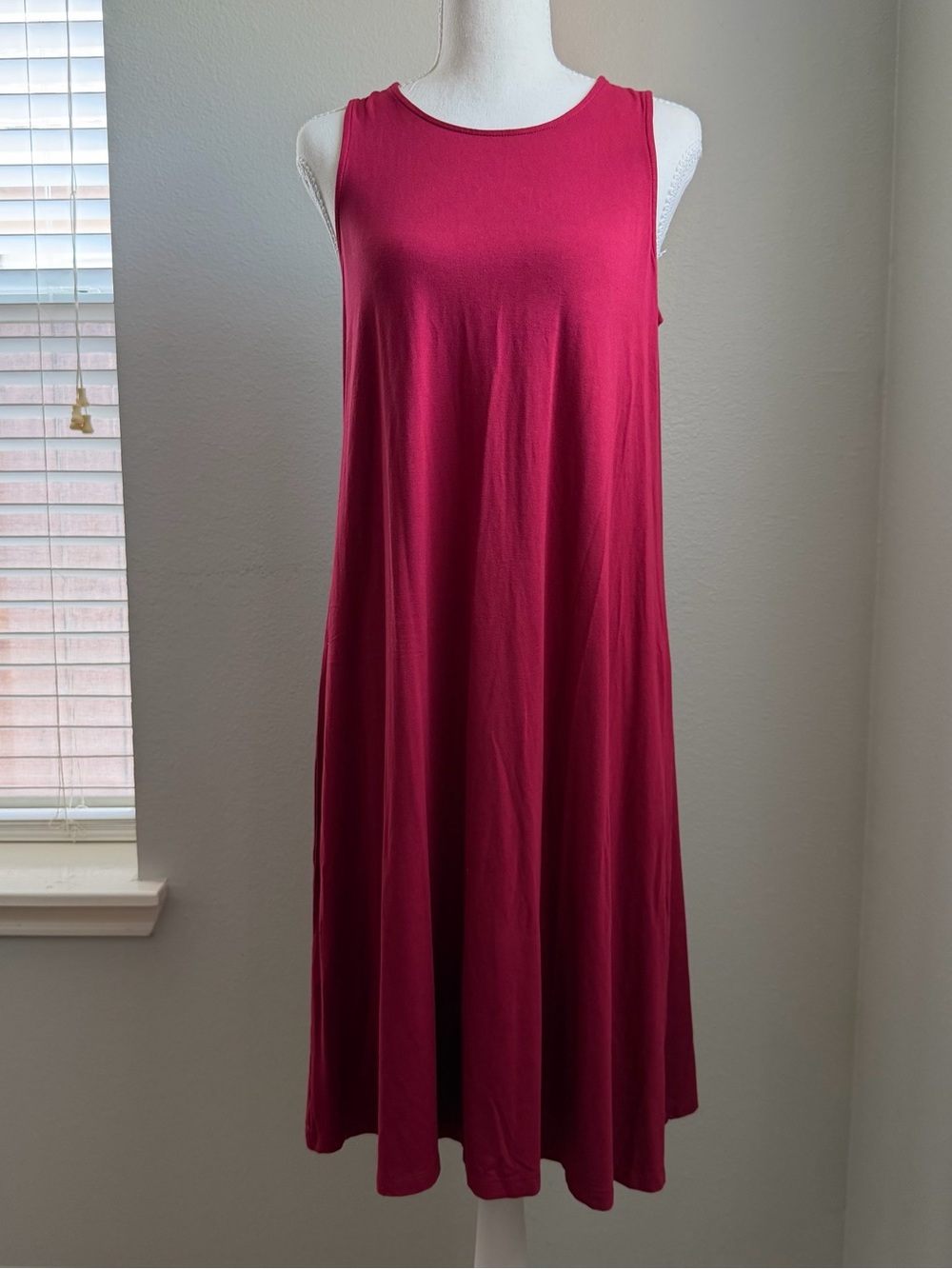 Old Navy Sleeveless Medium Tall Jersey Knit Swing Dress Flowy Stretchy Comfy A